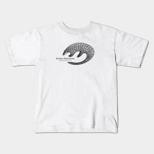 Pangolin with Common and Latin Names - detailed animal drawing Kids T-Shirt